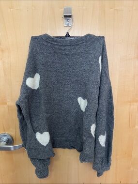 Madewell Gray Crewneck Sweater with White Heart Motif